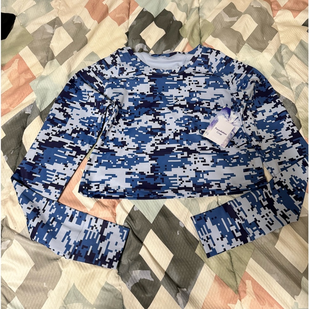 Fleo xl foundation crop top